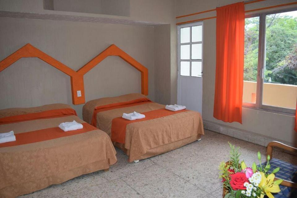 Hotel Lupita Акапулко Екстериор снимка